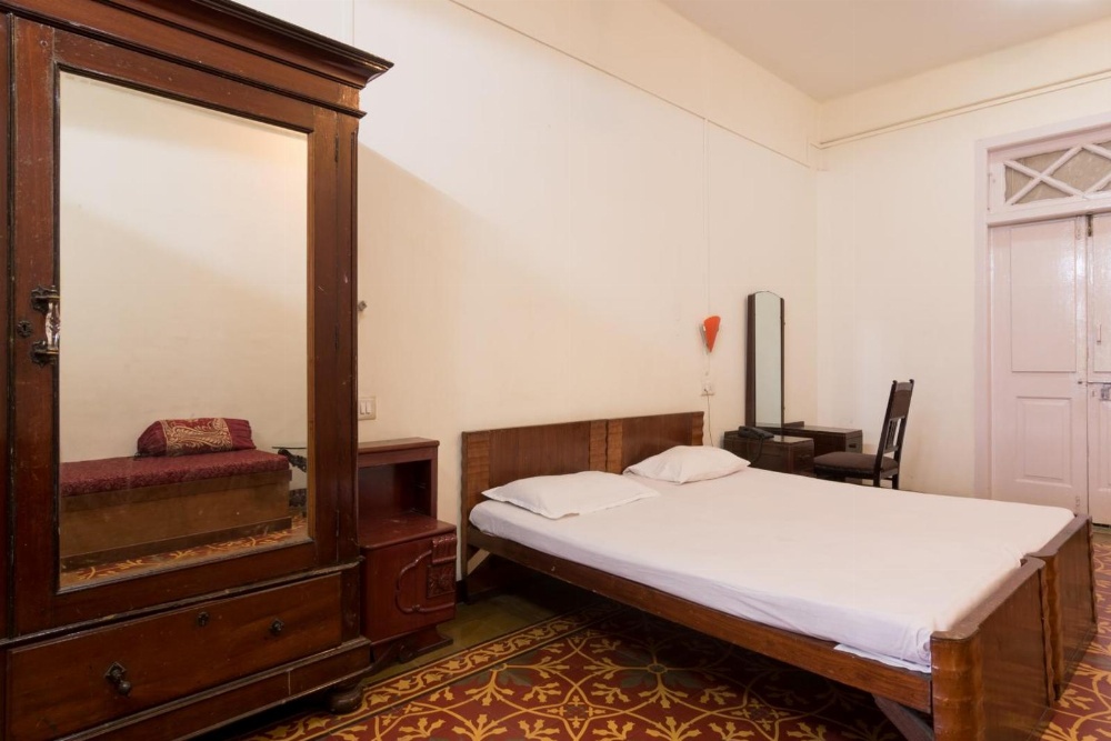 Bed and Breakfast at Colaba Main image