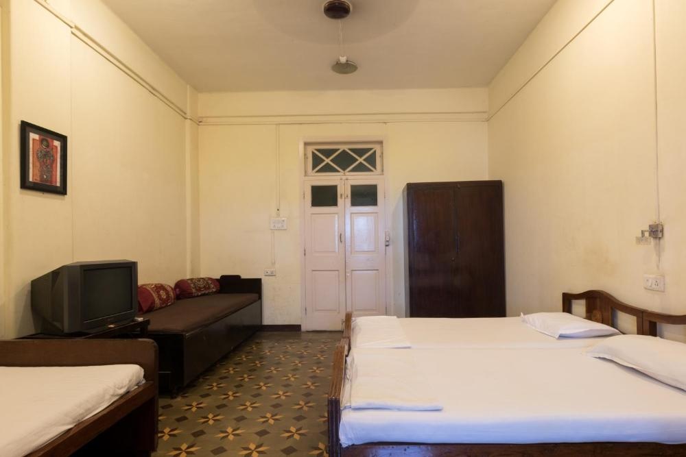 Room 1